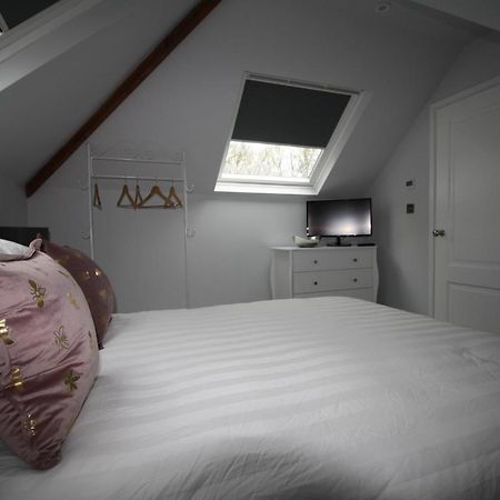 צ'יצ'סטר Ryefield Cottage - Luxurious Self-Catered Holiday Cottage With A Log Burner מראה חיצוני תמונה