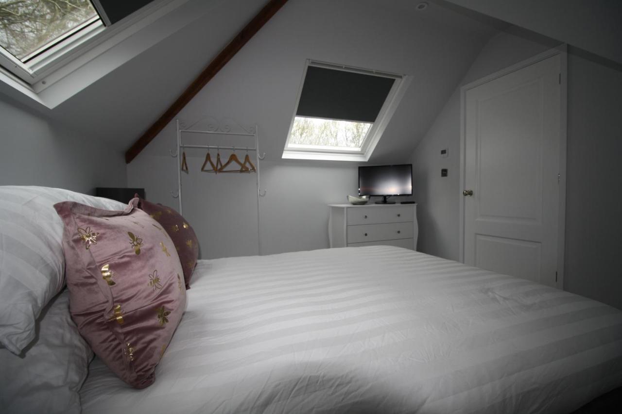 צ'יצ'סטר Ryefield Cottage - Luxurious Self-Catered Holiday Cottage With A Log Burner מראה חיצוני תמונה