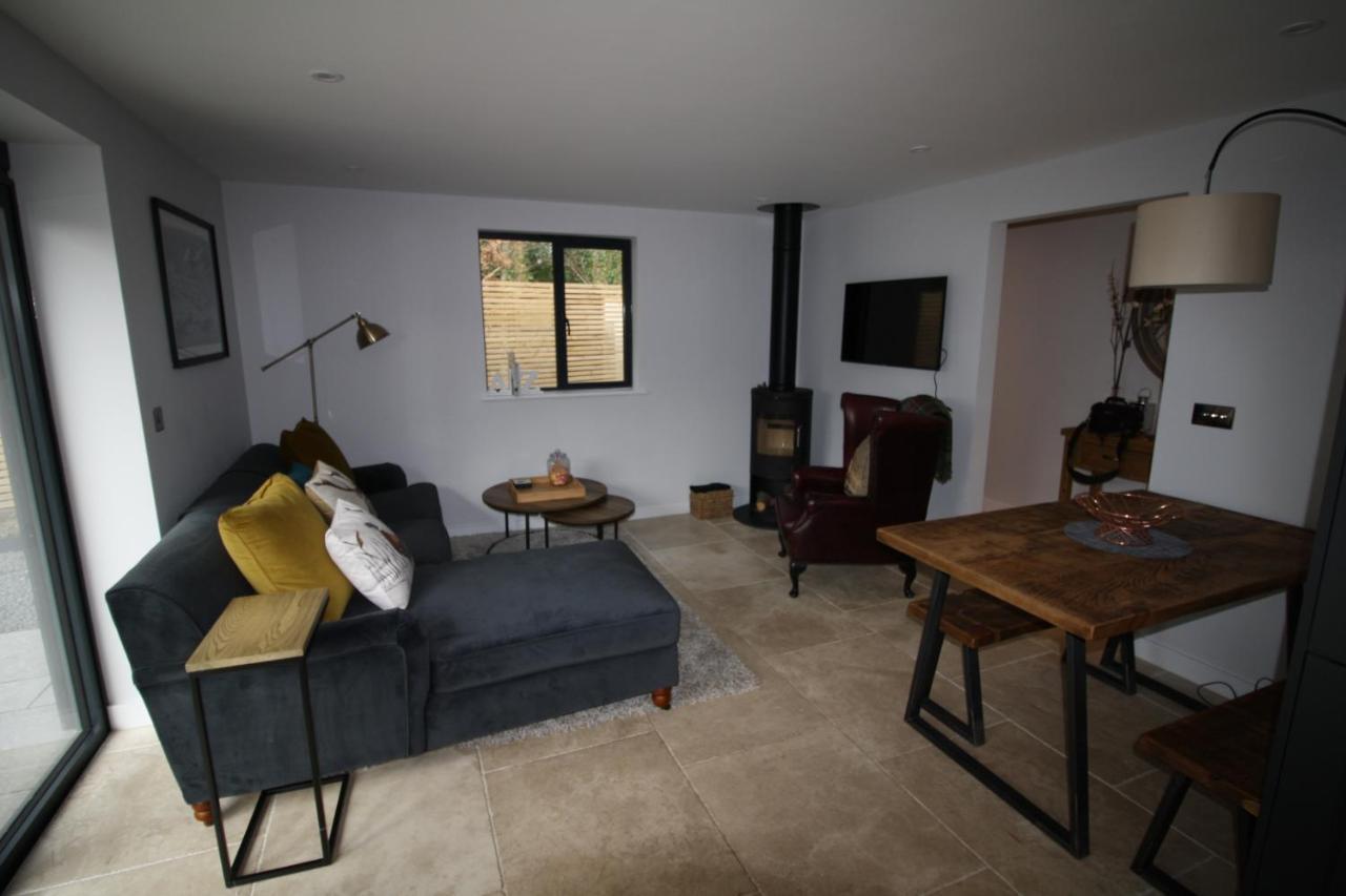 צ'יצ'סטר Ryefield Cottage - Luxurious Self-Catered Holiday Cottage With A Log Burner מראה חיצוני תמונה