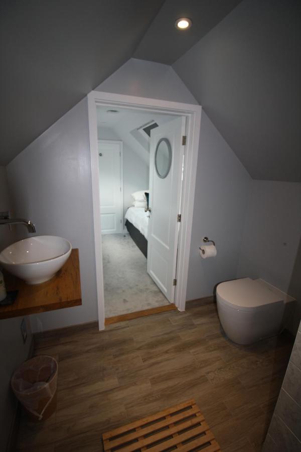 צ'יצ'סטר Ryefield Cottage - Luxurious Self-Catered Holiday Cottage With A Log Burner מראה חיצוני תמונה