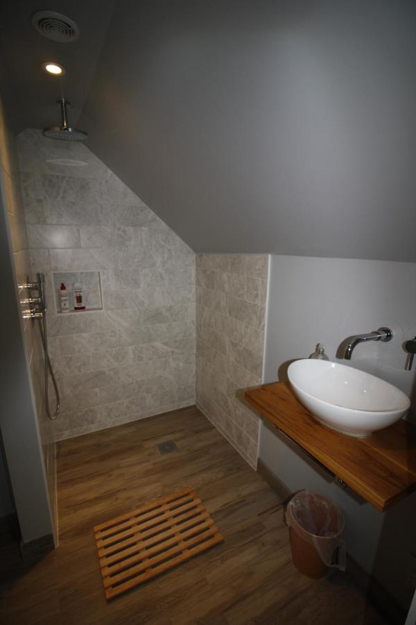 צ'יצ'סטר Ryefield Cottage - Luxurious Self-Catered Holiday Cottage With A Log Burner מראה חיצוני תמונה