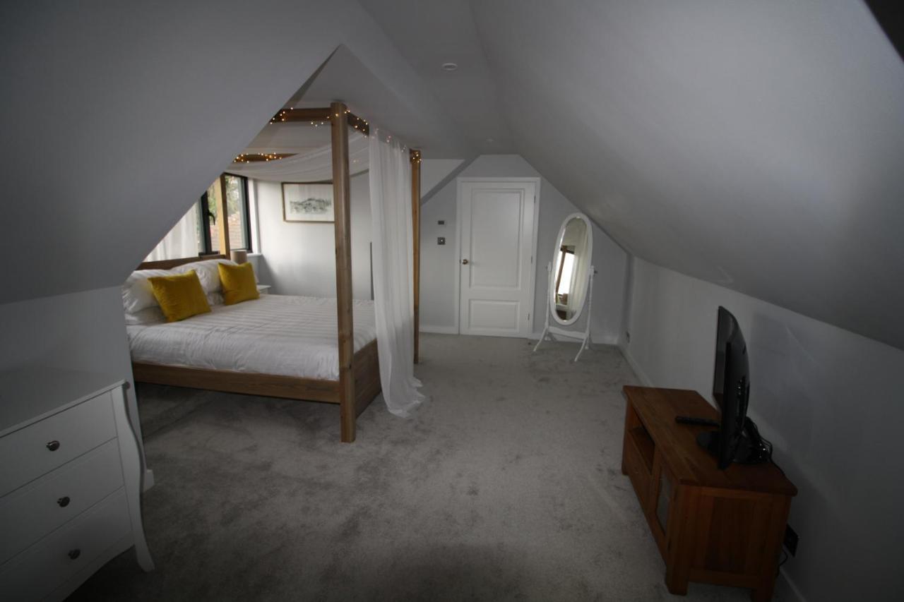 צ'יצ'סטר Ryefield Cottage - Luxurious Self-Catered Holiday Cottage With A Log Burner מראה חיצוני תמונה