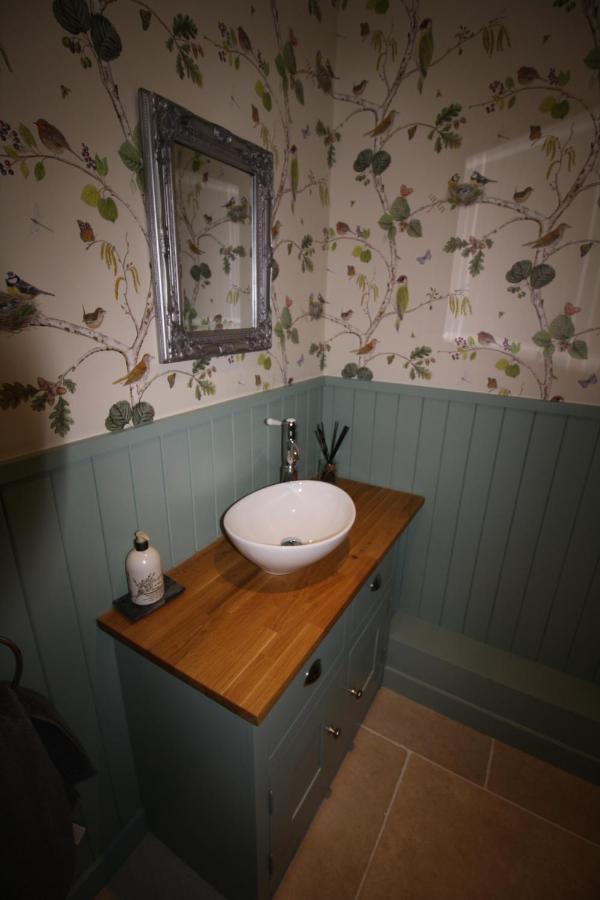 צ'יצ'סטר Ryefield Cottage - Luxurious Self-Catered Holiday Cottage With A Log Burner מראה חיצוני תמונה